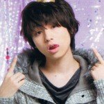 伊野尾慧が彼女と手繋ぎデート！？妹の名前や画像とエピソード！